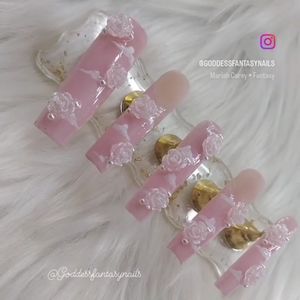 Custom Sized Rose Sky Press On Nails 🩷